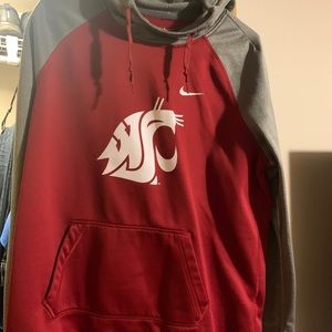 WSU sweatshirt